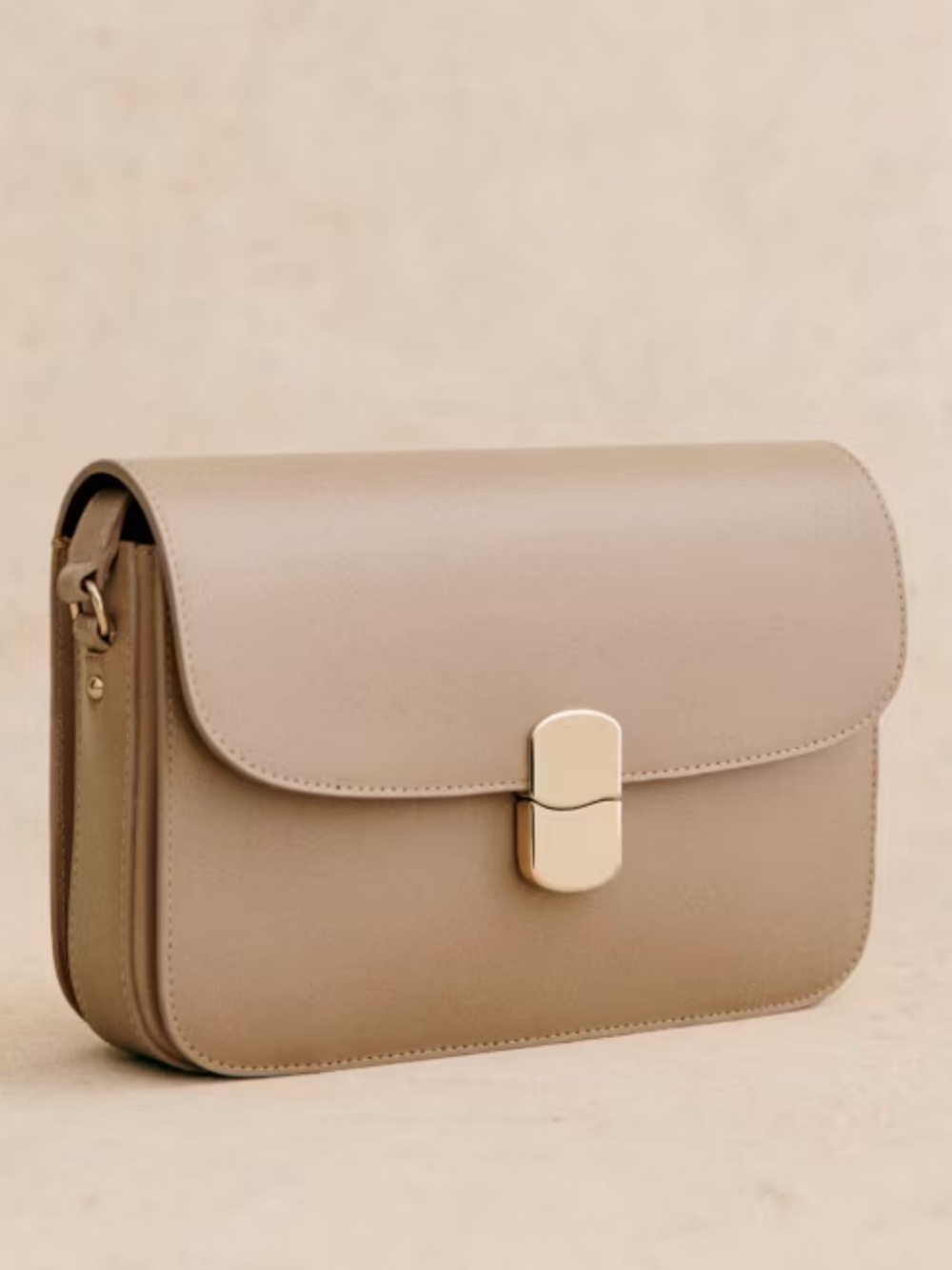 Sezane Milo in Taupe